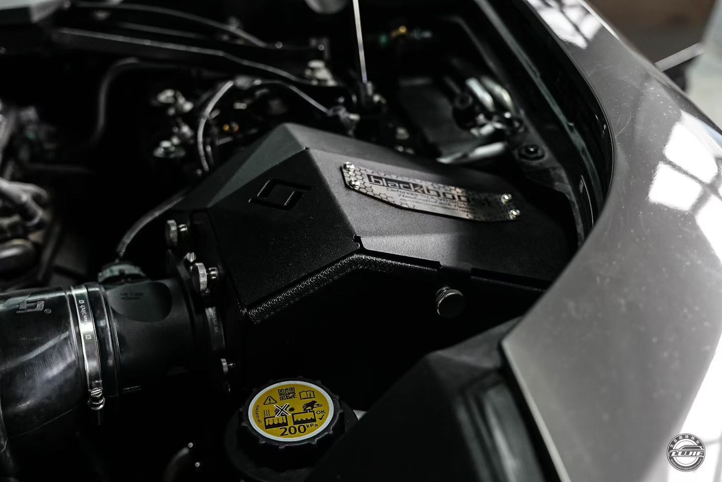Defender High-Performance Cold Air Intake Kit