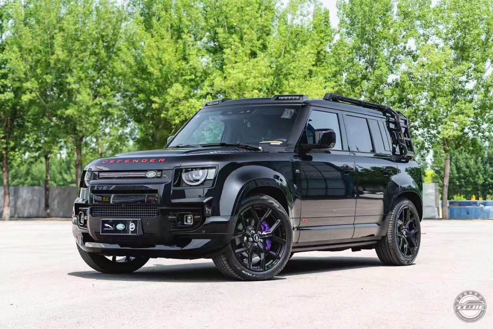 Defender 22-Inch Glossy Black Forged Alloy Wheels — Set of 4 — image 1