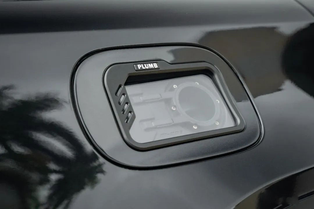 PLUMB M-One Transparent Fuel Filler Cover — Defender 110 — image 1