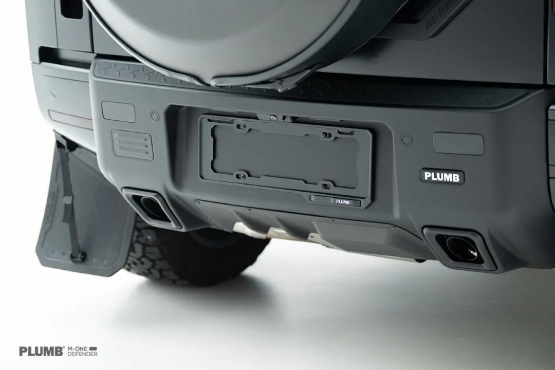 PLUMB M-One Rear Bumper Kit — Defender 90/110/130 Dark Special Edition