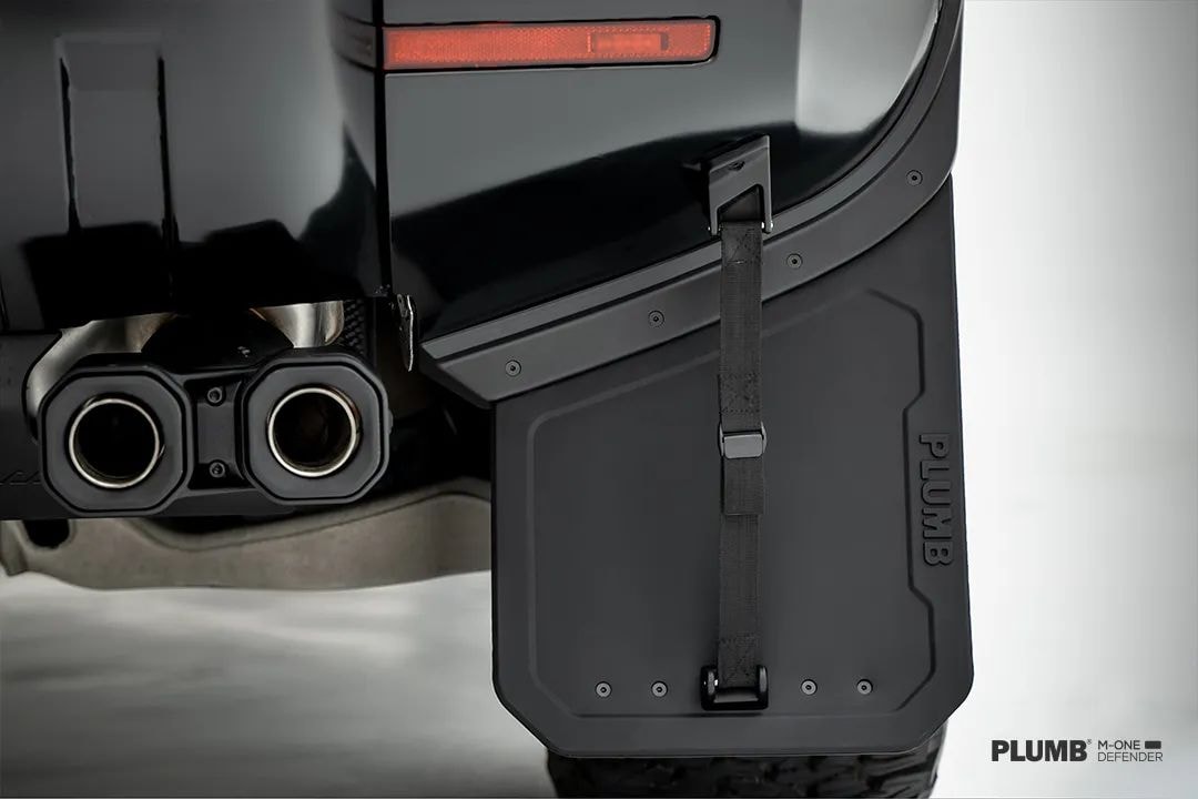 PLUMB M-One Mudguard Upgrade Kit — Defender 90, 110, 130 & V8